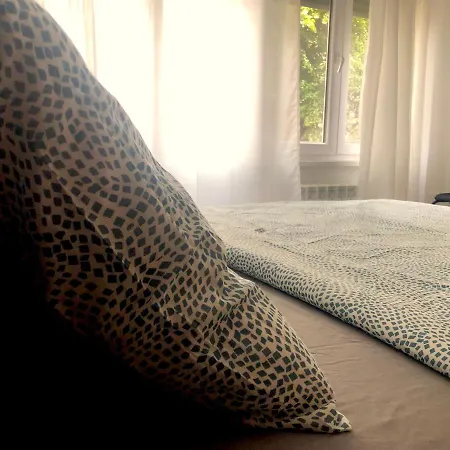 Comfortable And Spacious In One Of Belgrade's Exclusive Neighbourhoods 베오그라드