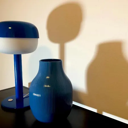 Comfortable And Spacious In One Of Belgrade's Exclusive Neighbourhoods 아파트 *